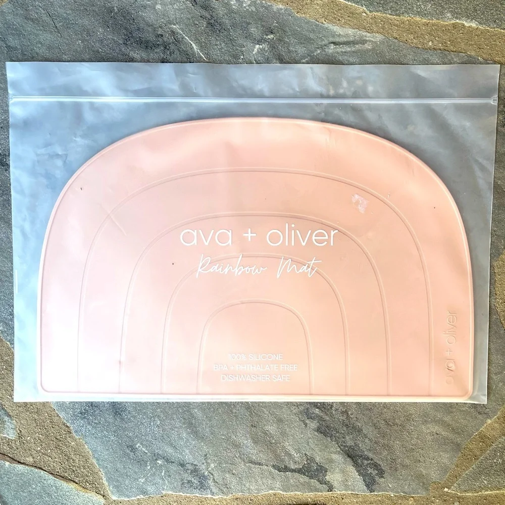 Ava & Oliver -RAINBOW PLACEMAT